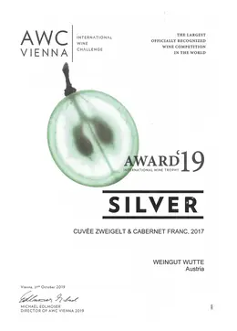 Cuvée Zweigelt & Cabernet Franc 2017 – Silver | AWC Vienna 2019 – Weingut Wutte